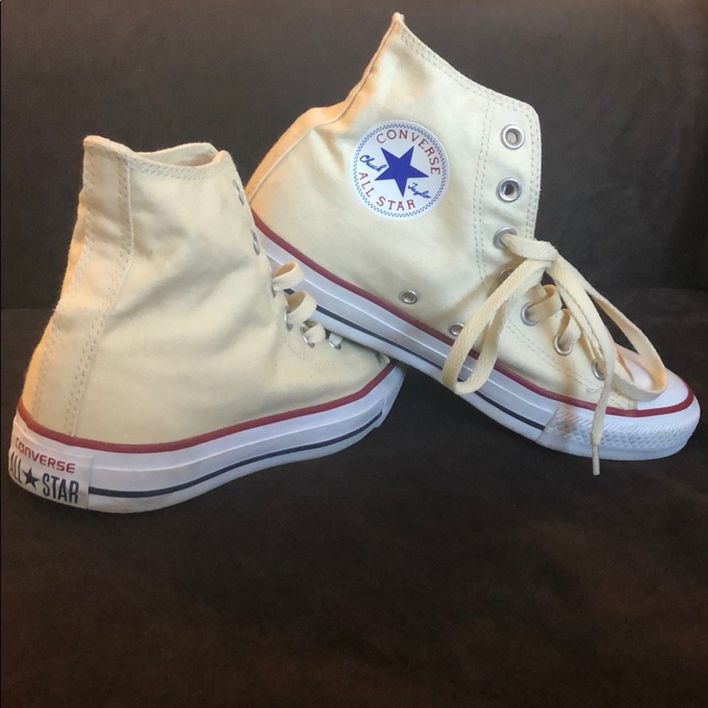 Barely worn converse high tops
